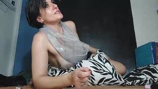 Current preview image for model hellocleo40