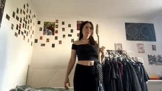 Current preview image for model isadorakalehuawehe