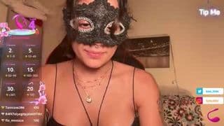 Current preview image for model littleluna18